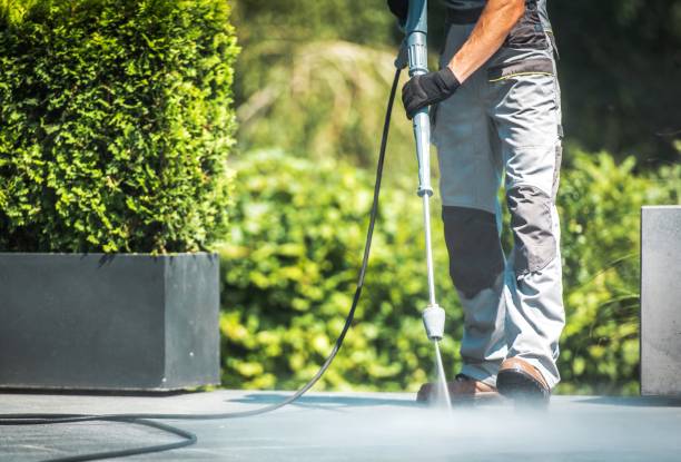 Best Sign and Awning Cleaning  in Kent, OH